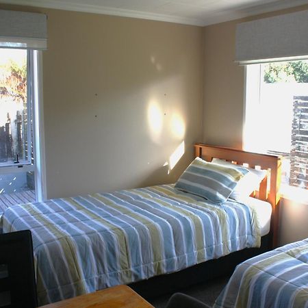 Glamis Ave Shared Home B&B Ню Плимут Екстериор снимка